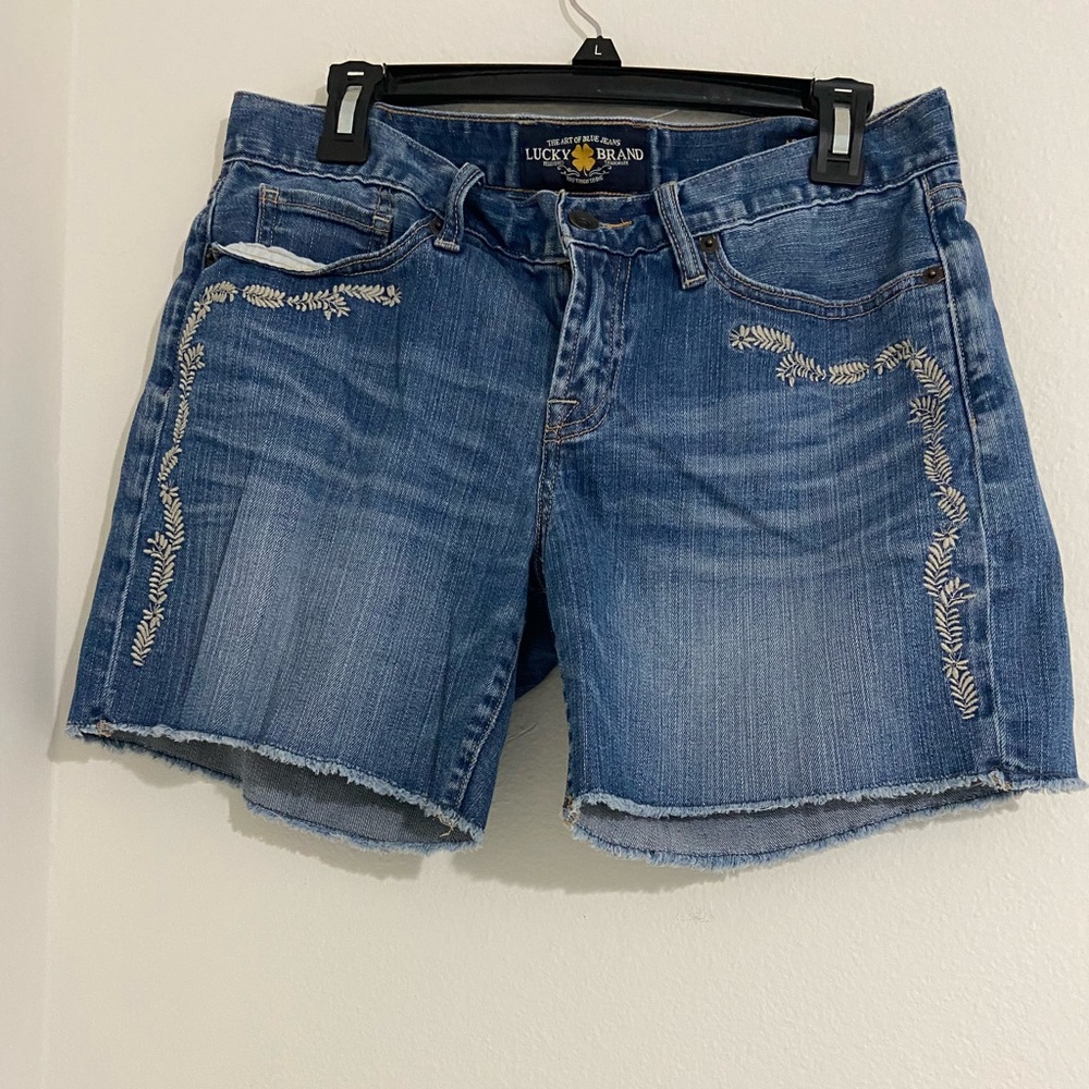 Lucky Brand Women's Blue Embroidered Denim Shorts